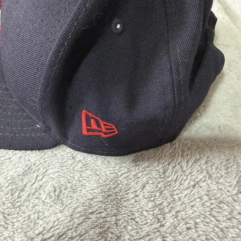 New Era 9FIFTY Cleveland‎ Indians Chief Wahoo Snapback Hat M/L Navy MLB